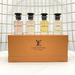 【Best gift】LV original Luxury perfume gift set, 4 bottles, Brand New With Box And Bag.