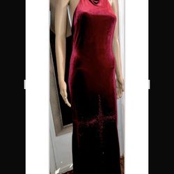 DesignerJessica McClintock - Crused Red Velvet -Maxi Dress- Halter Top- Size 8-12   