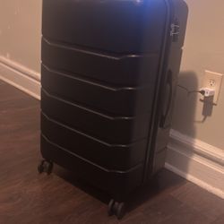 Black 55’ Inch Suitcase