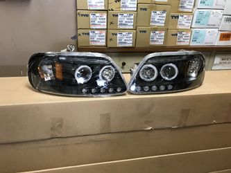 Ford F-150/Expedition Black hedlamps