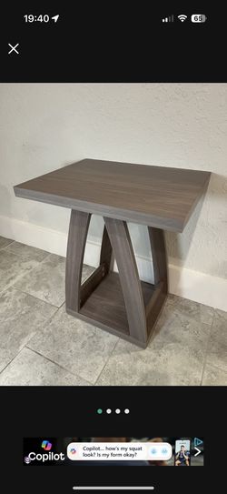 NEW - Side Table / End Table / Nightstand / Accent Table - Grey