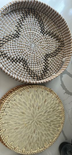 Placeholders with basket