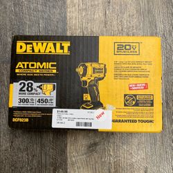 DeWalt DCF923B 20V Brushless 3/8" Compact Impact Wrench with Hog Ring Anvil 