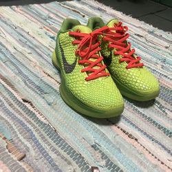 Kobe Grinches (green) (Size 7)