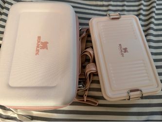 Stanley lunch box with bento box pink