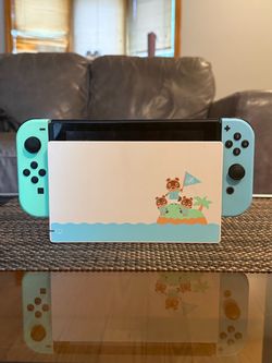 Nintendo Switch Console - Animal Crossing: New Horizons Special Edition