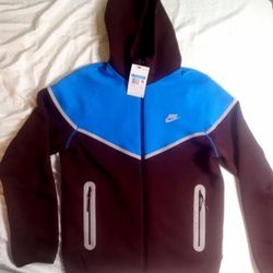 Reflective Nike Tech