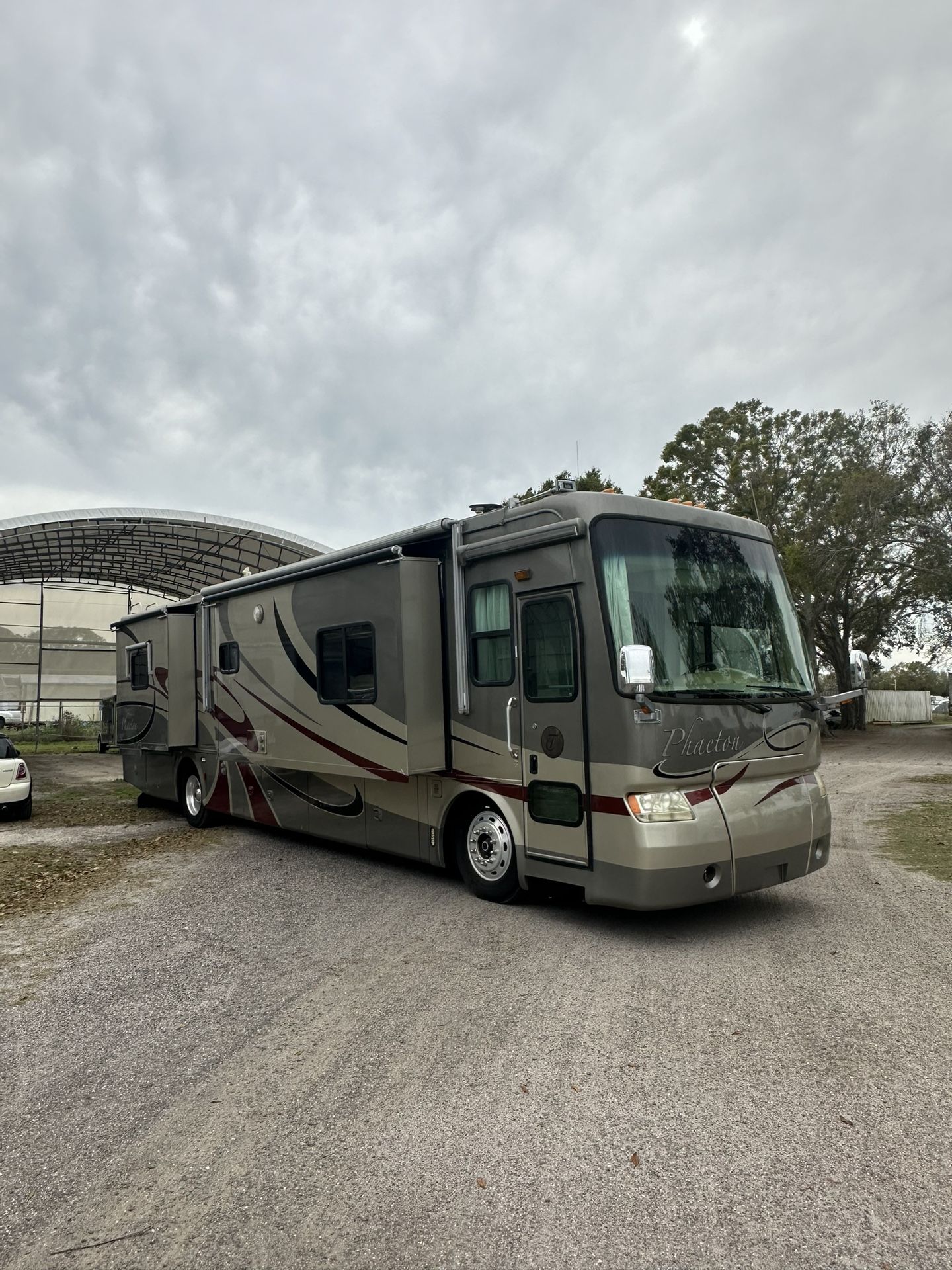 2006 Tiffin Phaeton 40QDH