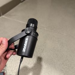 Microphone