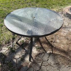 39” Round Glass Patio Table