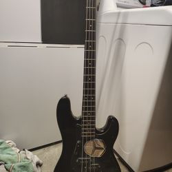 Samick Bass Guitar And Kustom Amp