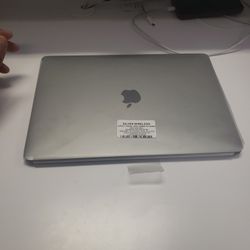 MACBOOK PRO 2020