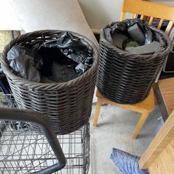 Planter Good Condition Set Of 2