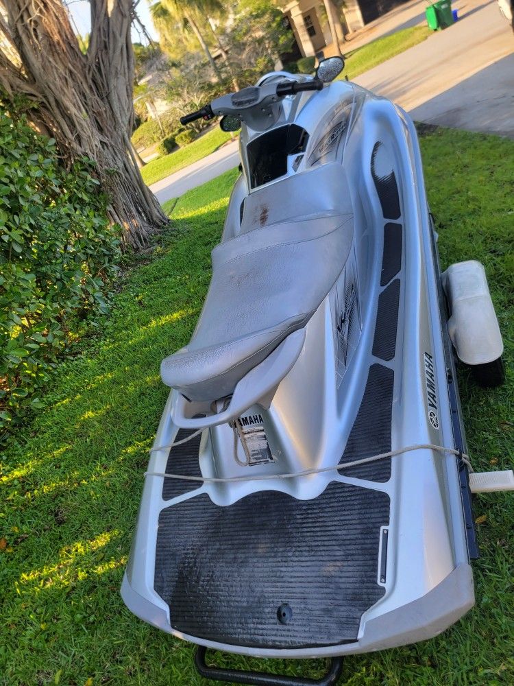 2008 Yamaha Waverunner Vx Cruiser for Sale in Delray Beach, FL OfferUp