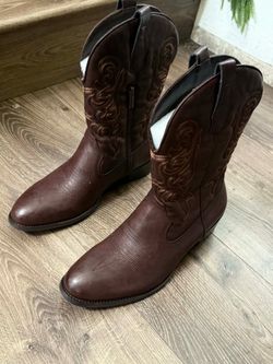 BOTAS DE HOMBRE SIZE 10.5