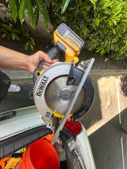 Best offer gets it skill saw