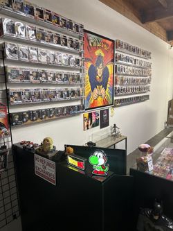 Vintage & Modern  auction Figures – New & Loose Toys– Huge Selection!