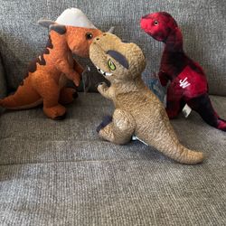 3 PCs. Jurassic World dinosaurs Stuffed animals.$4 Each Or $12 For All