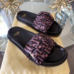 Sandalias de Satin/Satin sandals.