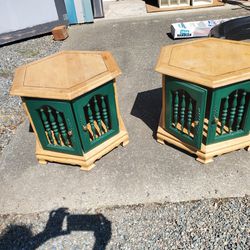 matching side tables 