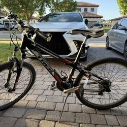 Trek 3500 Mountain Bike