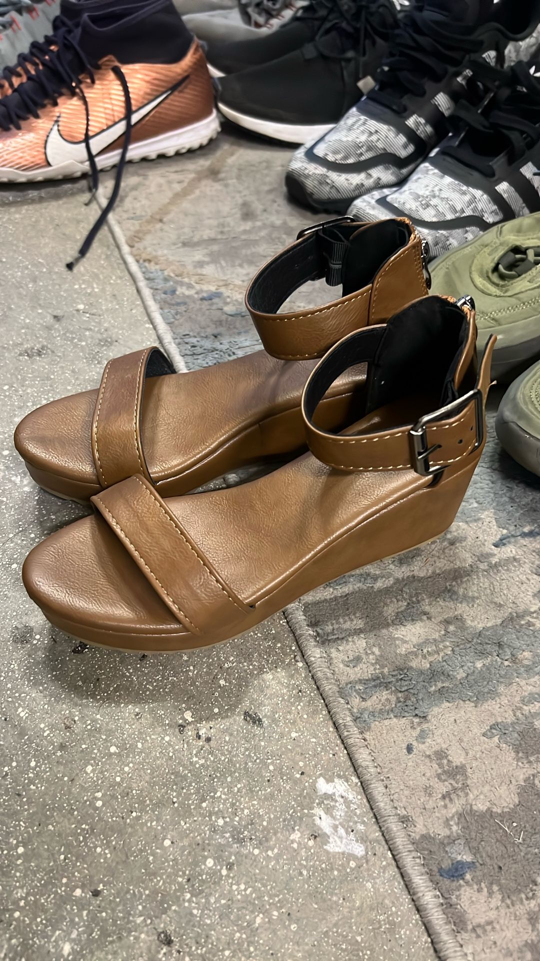 Good Condition Zise 6