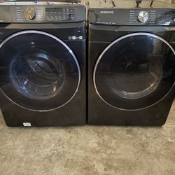 Samsung Front Load Washer And Gas Dryer 