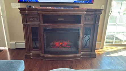 Fireplace Media Console (FREE)