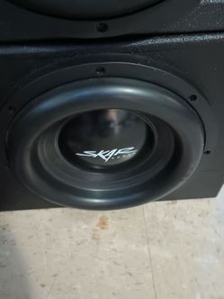 12" Skar Audio EVL (((INVERTED))) with vented box