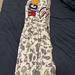 GLOW IN THE DARK BAPE HOODIE [RARE]