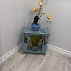 Wood Table For Magazines 