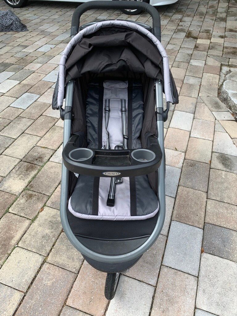 Used Graco Fastaction Jogger Stroller