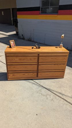 Vintage Oak 6-Drawer Lowboy Dresser