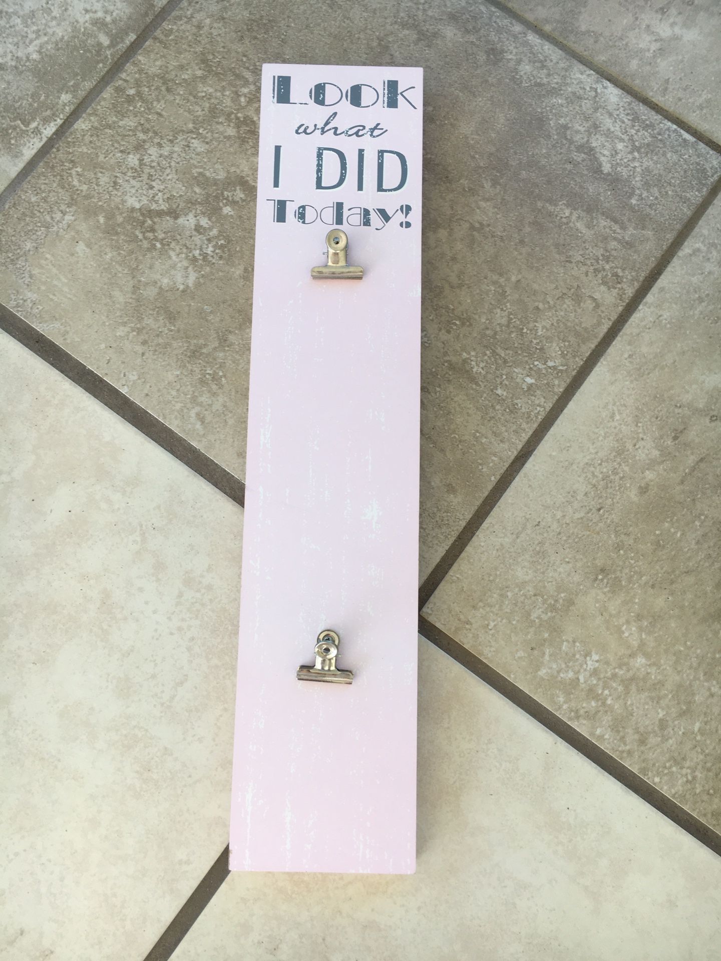 Girls Room Hanging Clipboard 