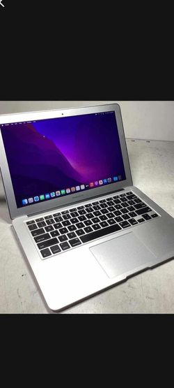 Excellent 13 inch Apple MacBook Air With Intel Core i7 Processor With Programs 