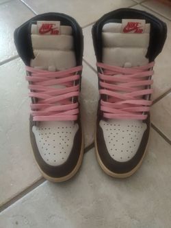 Jordan 1 high mocha TS
