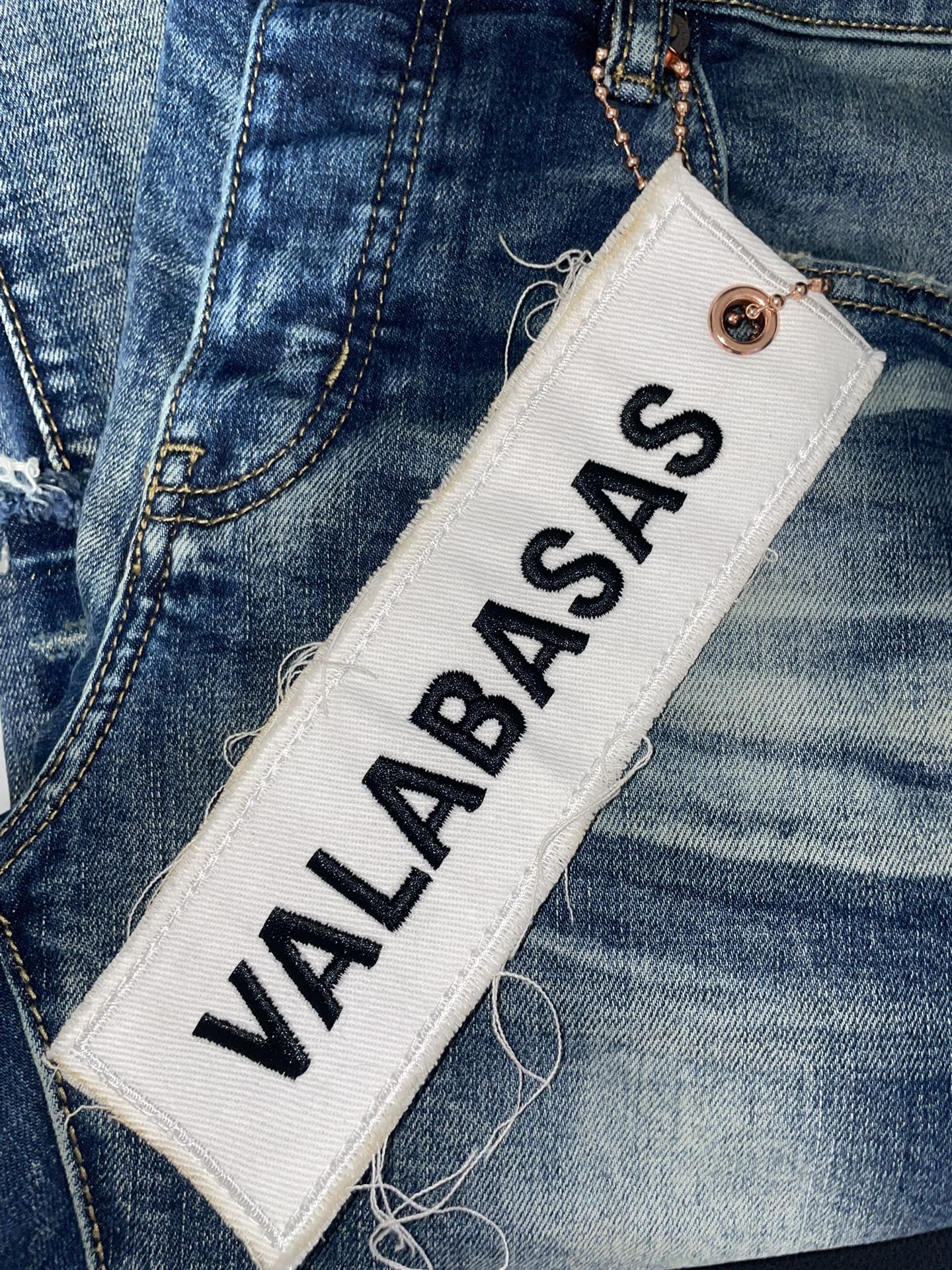 $80 Size 29 Valabasas Flare Jeans