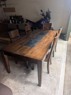 Dining room table with 5 chairs