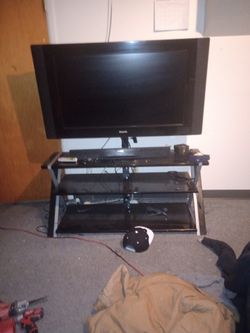 Entertainment TV Stand/TV 52"
