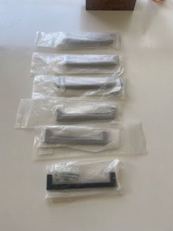 Lot of Modern Cabinet Pulls New