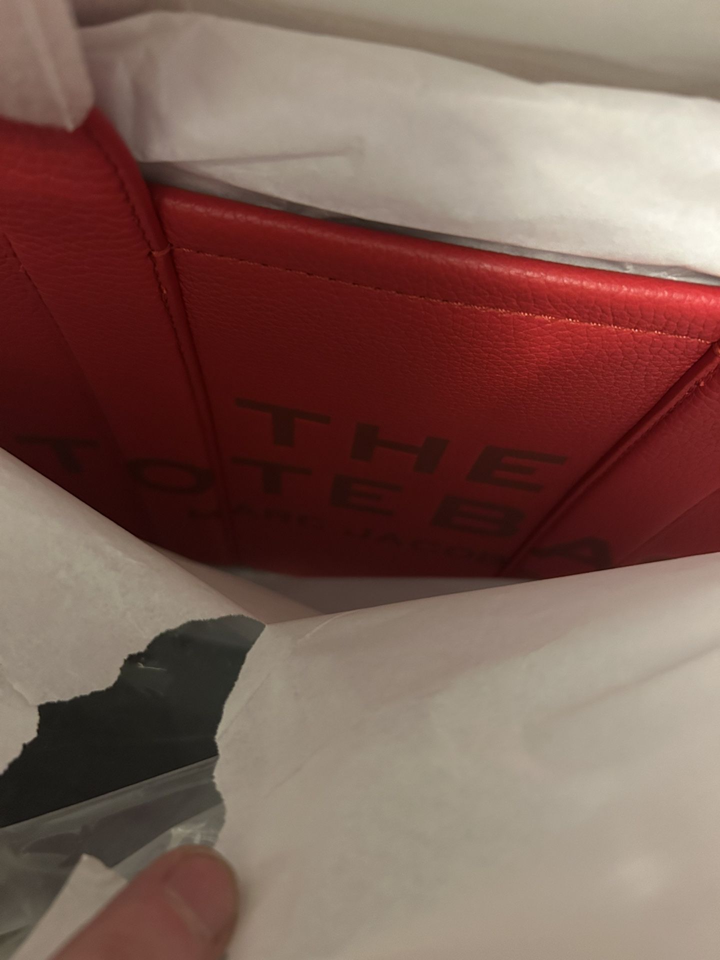 THE TOTE BAG (Marc Jacobs)