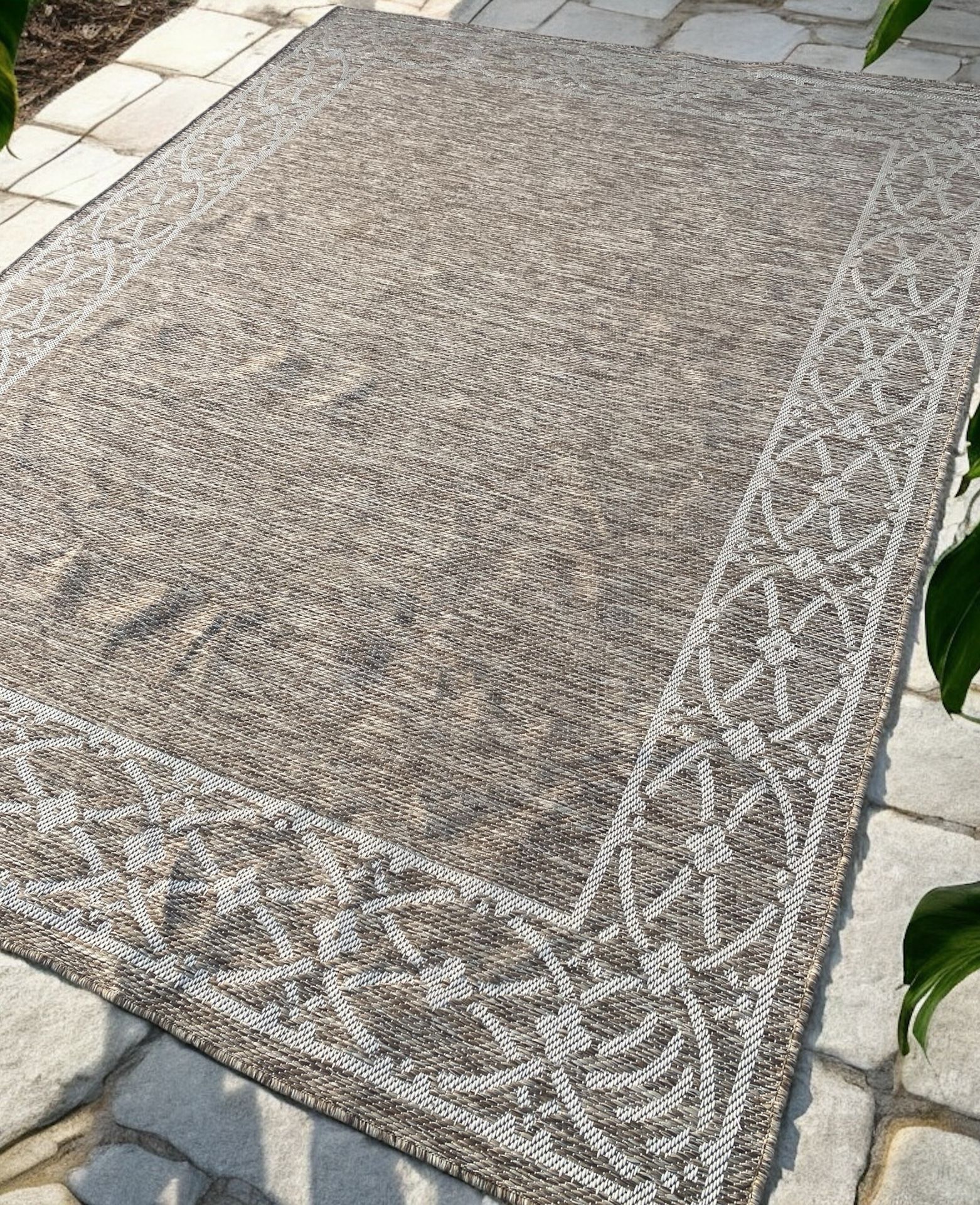 Harper 7’8x10 Area Rug