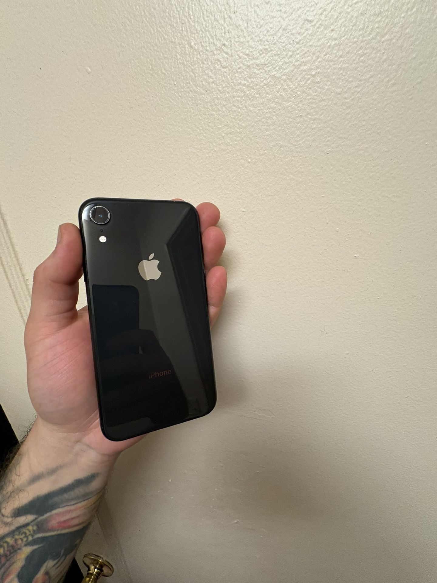 iPhone XR $180