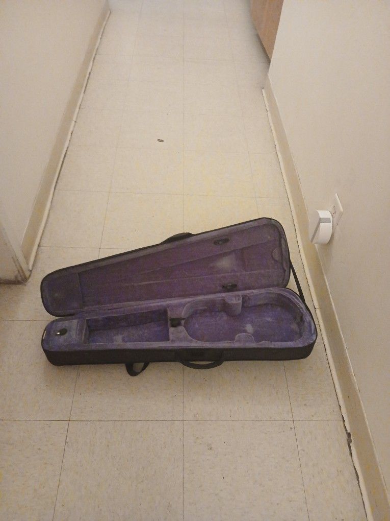 Violin Case 4/4 Full Size Violin.
