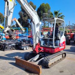 Takeuchi TB240 Mini Excavator 