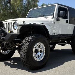 Kmc 444 Mesa 17x9 5x5 -12 Offset With Bfg Ko2 37x12.50R17 Tires ( Set of 5 ) Jeep Fitment🔥🔥🔥🔥🔥