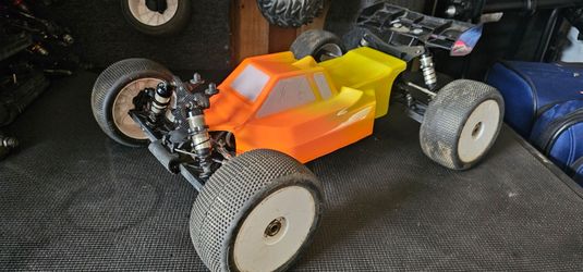 Nitro Truggy Roller Hot Bodies D8T