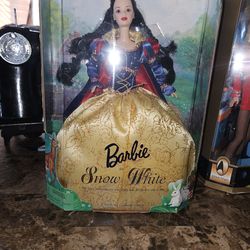 Snow White barbie