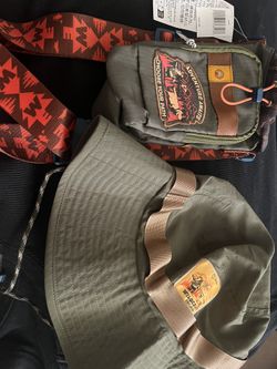 Up Bucket Hat And Pouch