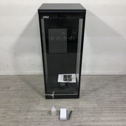 Guitar Humidifier Display Case